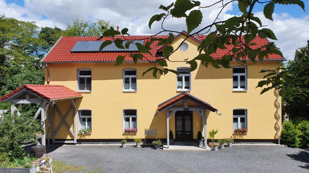 Haus Eveline - Ferienwohnungen Unterhalb Der Wartburg - Eisenach Kültér fotó